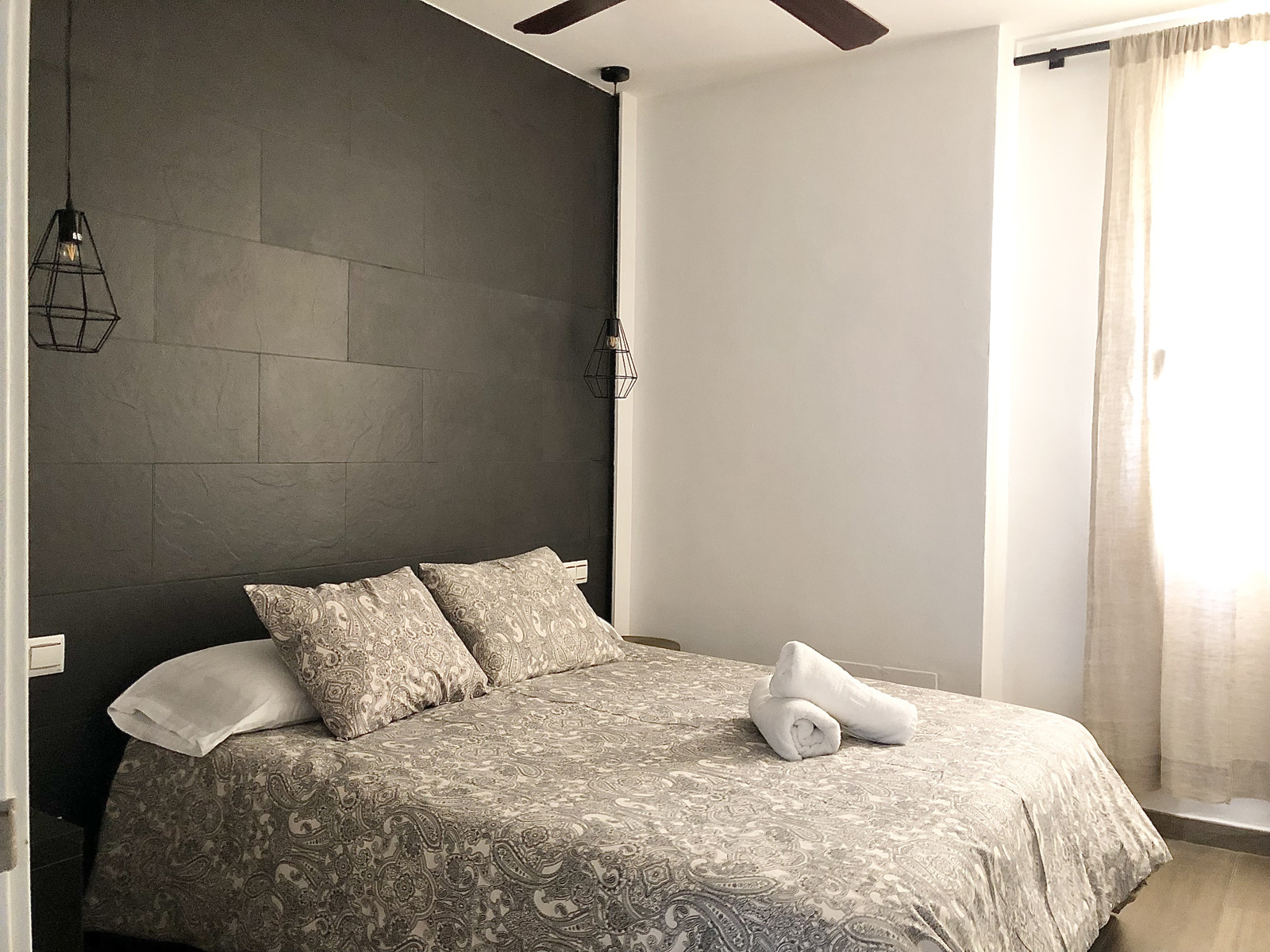 Holiday rental apartaments in Málaga. Apartments in the city center and El Palo beach. The best location in Málaga. - Suites La Merced 2 dormitorios Bajo