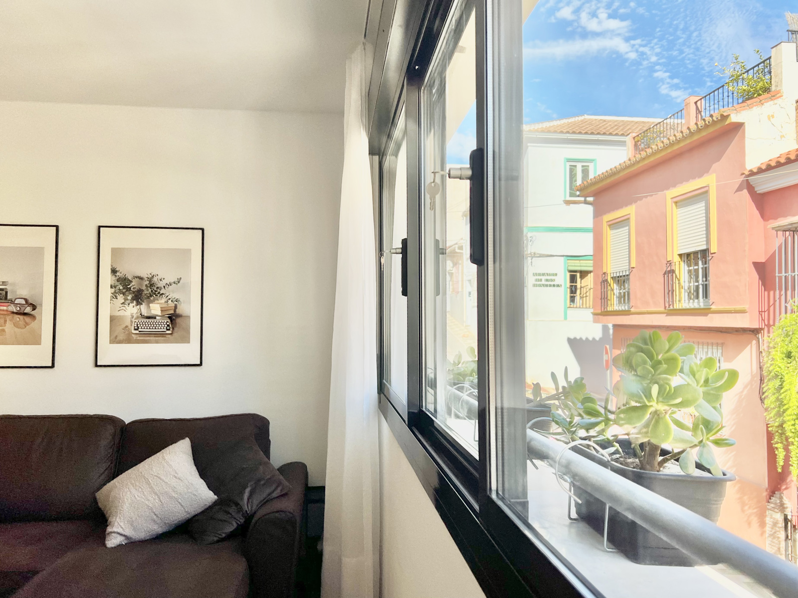 Holiday rental apartaments in Málaga. Apartments in the city center and El Palo beach. The best location in Málaga. - HUERTA 7